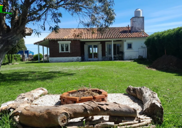 Chalet en Venta en Copacabana, Miramar # 7118